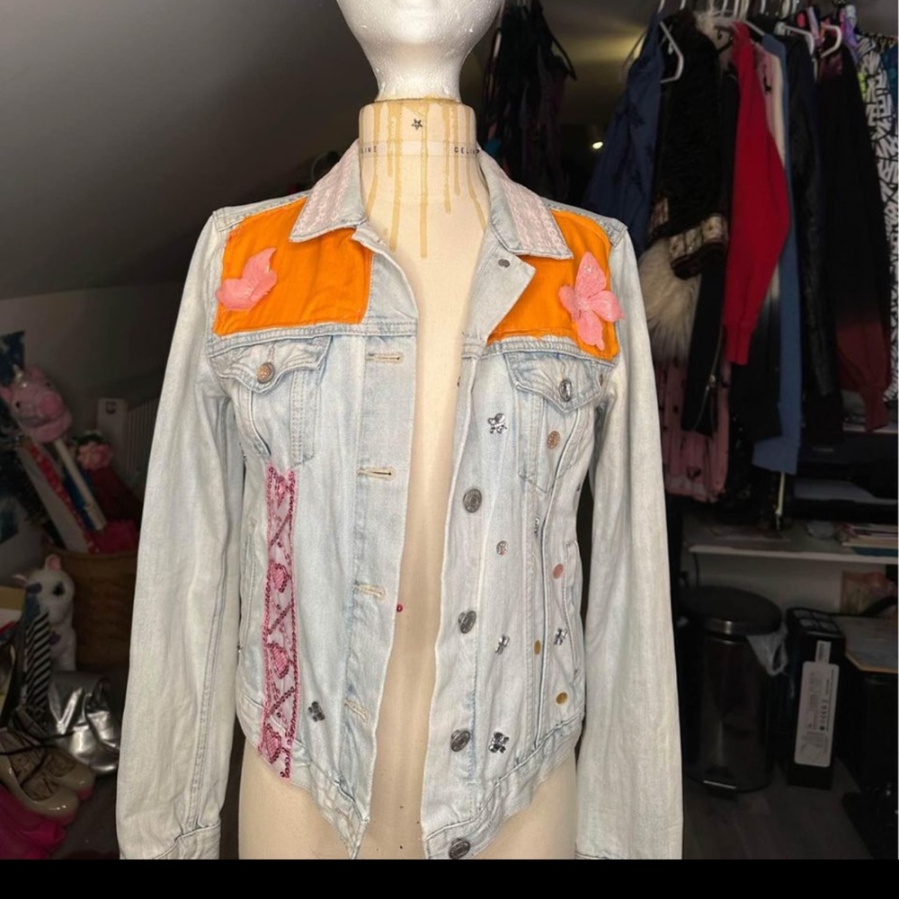 SOLD